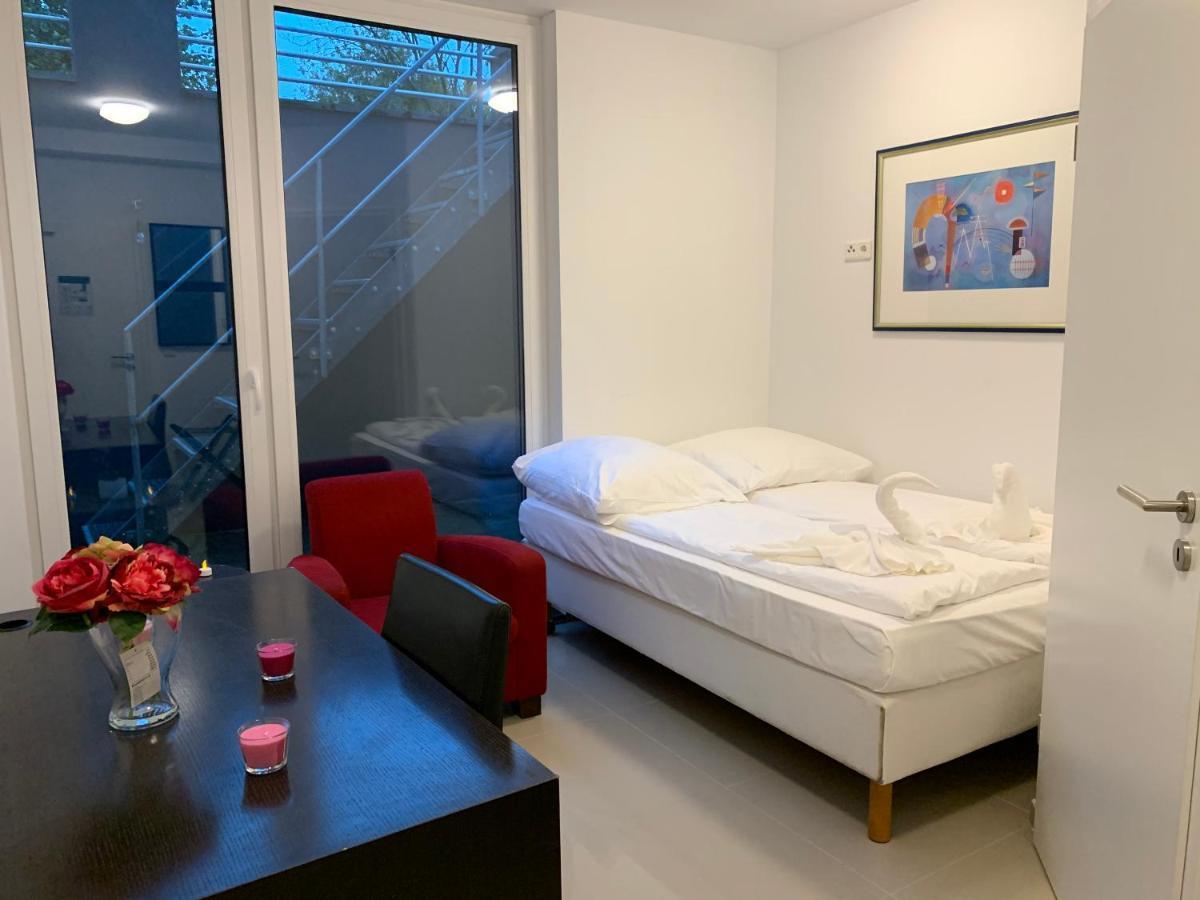 Appartement Lovely Studio West 1 Keulen